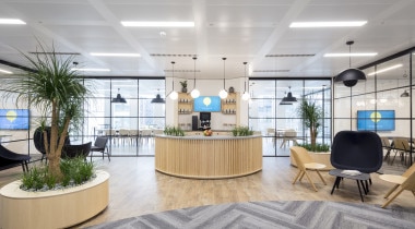 33 Central, 7th floor, plug and play